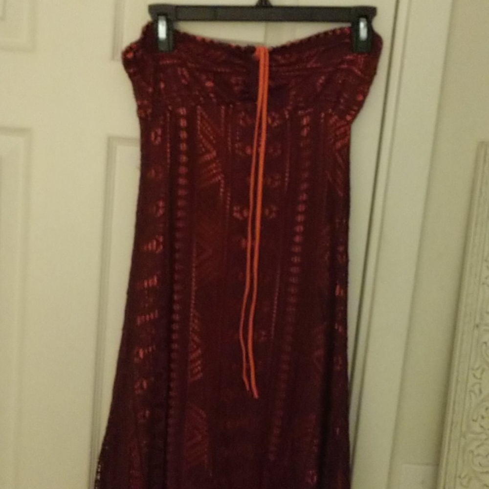 Dress - Picture 2 of 3